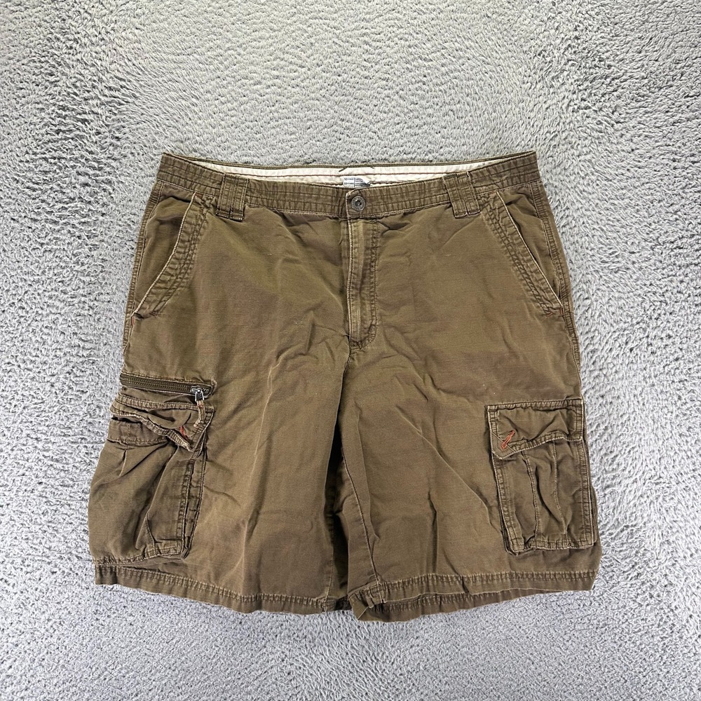 Vintage Columbia Shorts Men's 40 Beige Cargo Workwear Utility Travel Summer